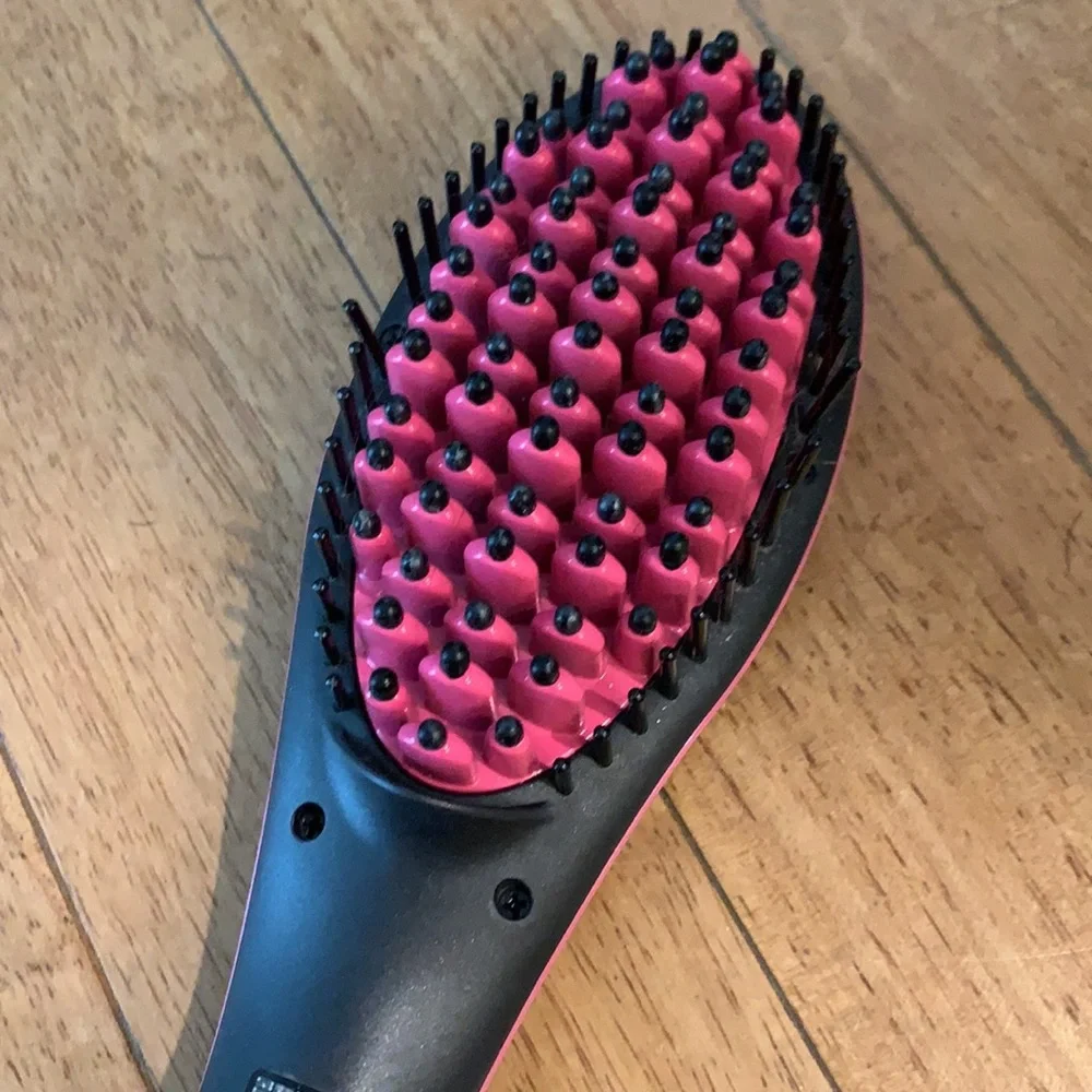 Simply Straight electric hair brush